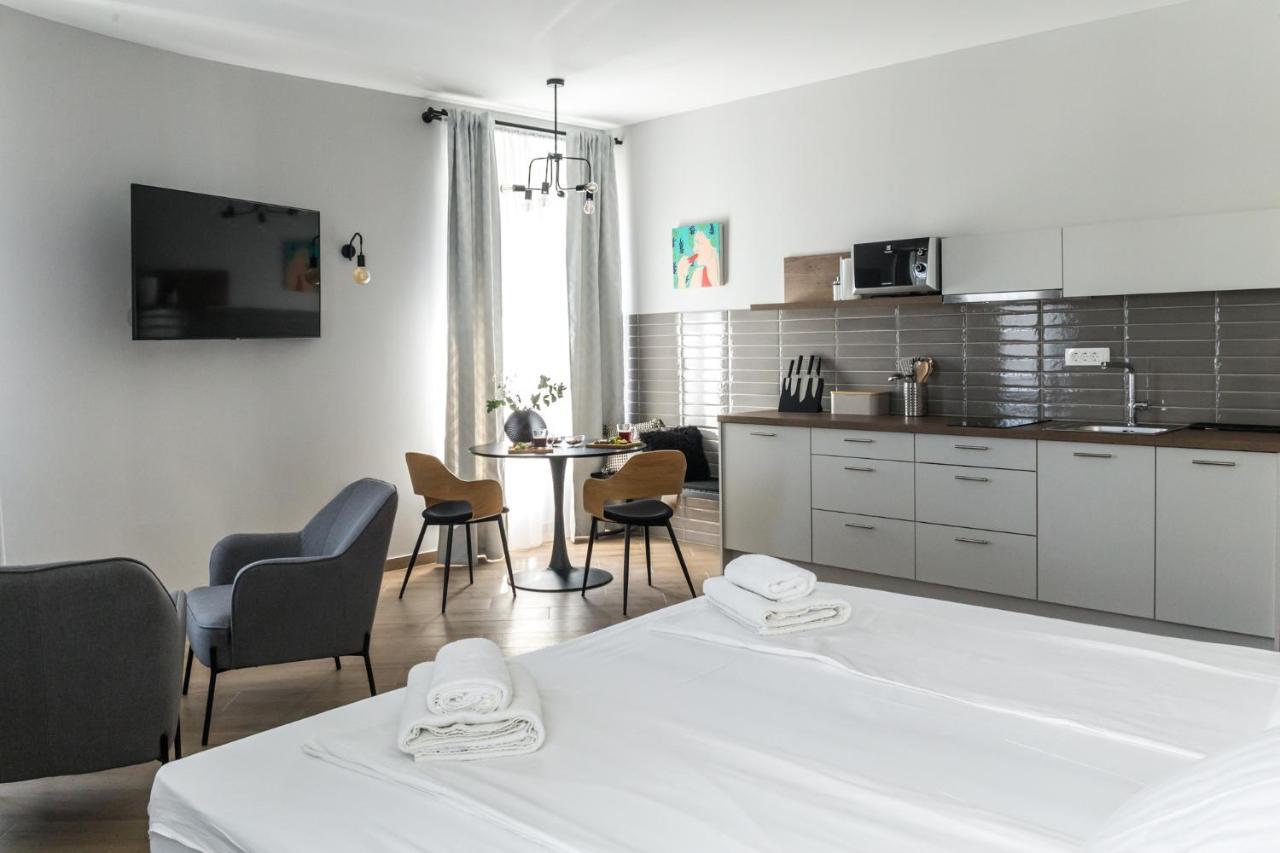 Dolac Apartments リエカ エクステリア 写真