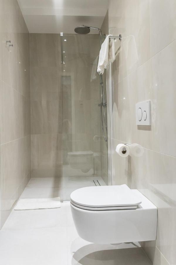Dolac Apartments リエカ エクステリア 写真